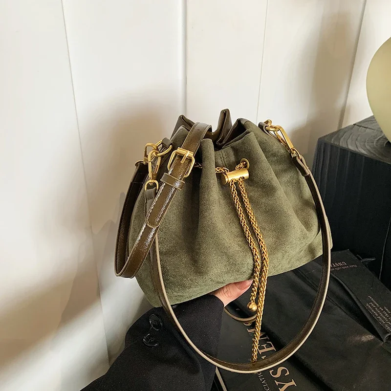 Sacs à main en Faux daim doux  - Fishing Equipment Market avis et prix